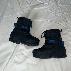 Toddler snow boots
